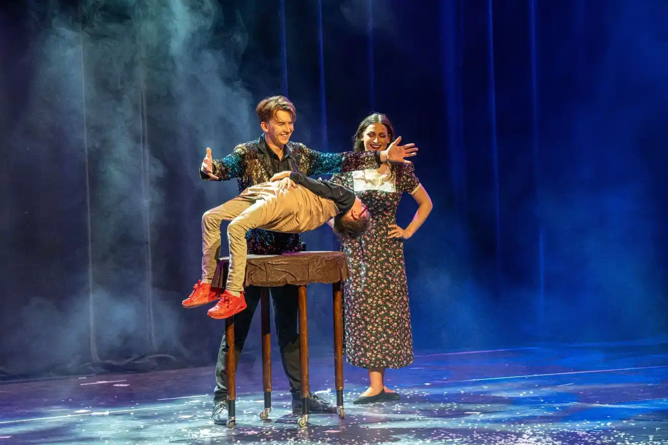 Illusionist Nigel Otermans contact voor boeking van show of event