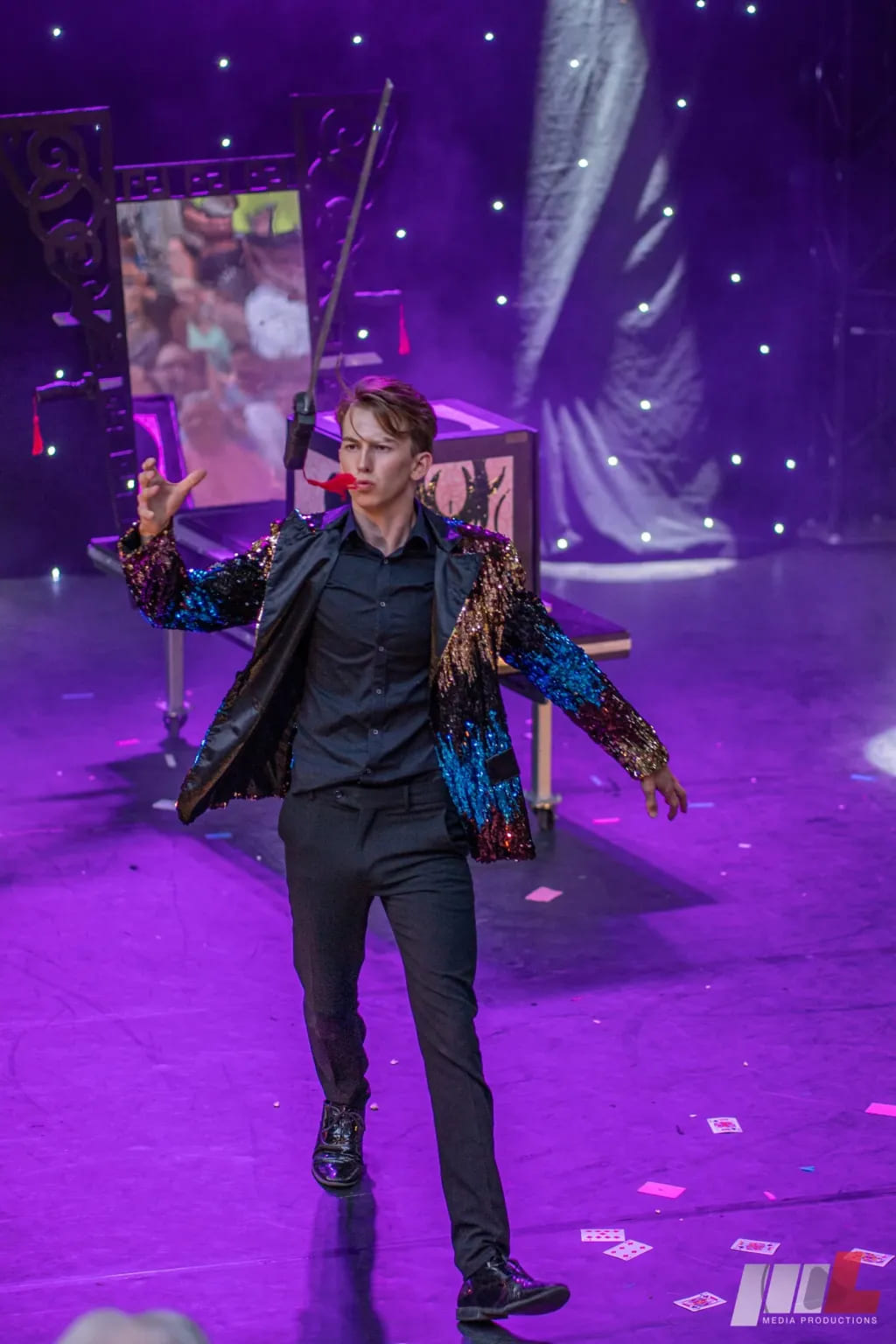 Foto's van Illusionist Nigel Otermans tijdens tv-optredens